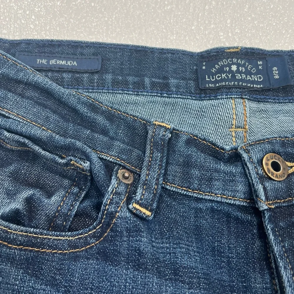 LUCKY BRAND Dark Indigo Denim Bermuda Shorts Size 8 - Picture 3 of 6